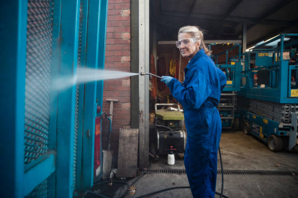 Garage Pressure Washing in Blennerhassett, WV